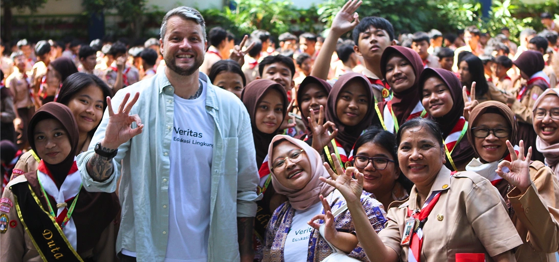 Community engagement in behaviour change program